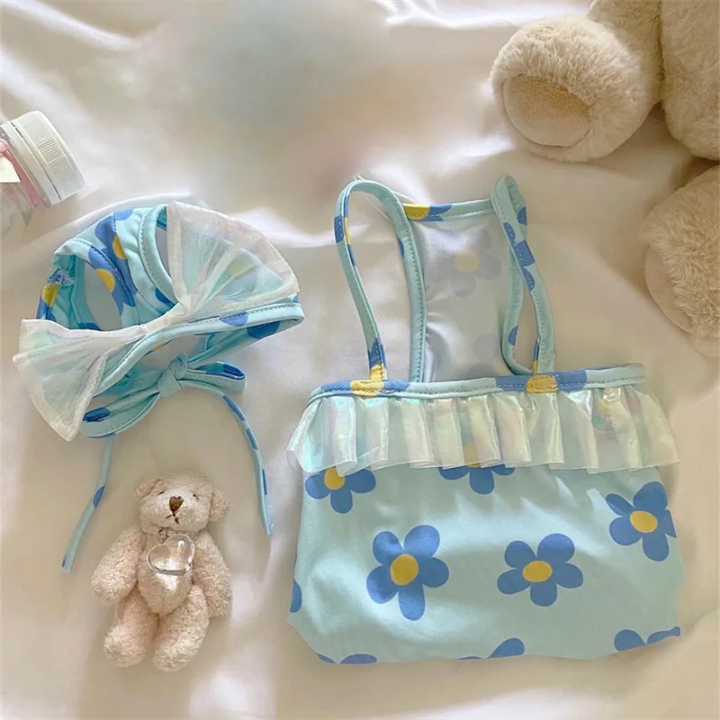 Traje de baño de flores para perros de primavera, traje de baño de dos patas con tirantes para gatos, Bikini para mascotas, ropa para perros de peluche, sombrero para el sol con lazo - imagen 5