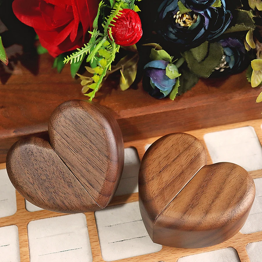 Joyero corazón de madera nogal - Estuche para anillo de compromiso