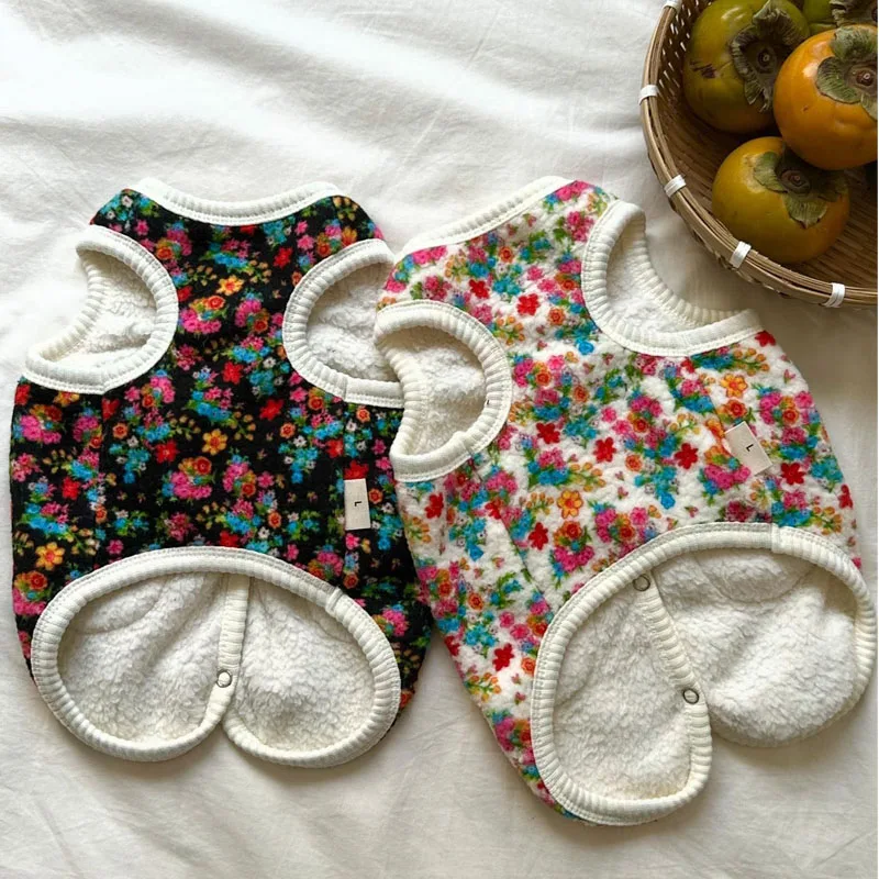 Abrigo cálido de invierno para perros, ropa interior de lana en blanco y negro, disfraz sin mangas para perros pequeños, chaqueta chaleco para mascotas Chihuahua Yorks - imagen 2