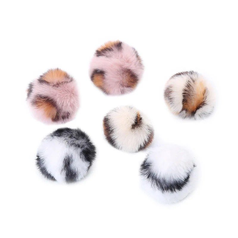 Bolas peludas interactivas para gatos – Diseño leopardo, suaves para masticar - imagen 2
