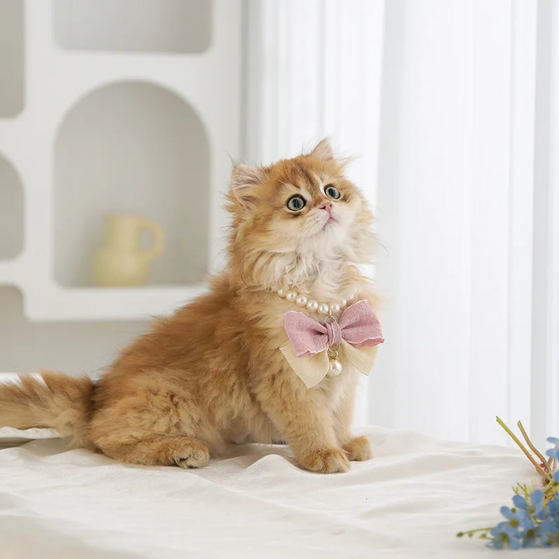 Collar elegante con perlas y mariposa para perros y gatos - imagen 5