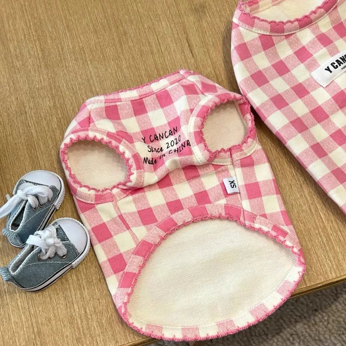 Camiseta sin mangas a cuadros para mascotas, Top de manga corta con protector solar, ropa fina y transpirable para perros pequeños, ropa para cachorros de peluche - imagen 2