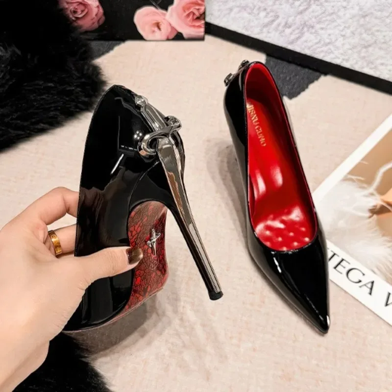 Zapatos mujer tacón alto puntiaguda decoración metálica francés - imagen 3