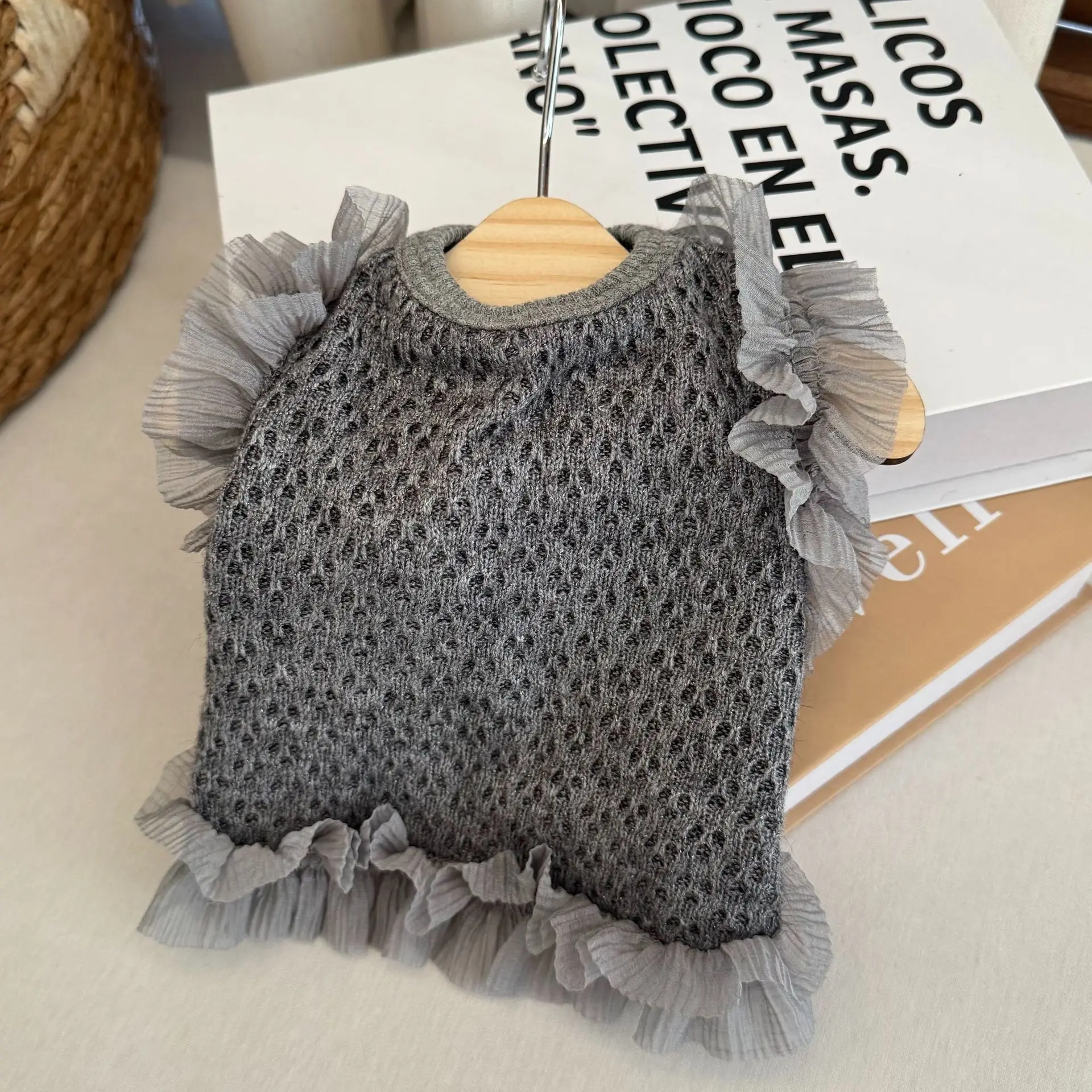 Chaleco de encaje con cuello para perros pequeños – Primavera - imagen 5