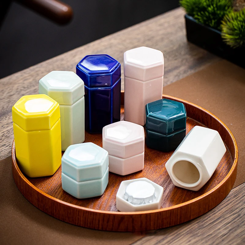 Urna blanca pequeña de cerámica para perros y animales, adorno conmemorativo personalizado para mascotas, recuerdo de cremación de cenizas, tutorial funerario - imagen 3