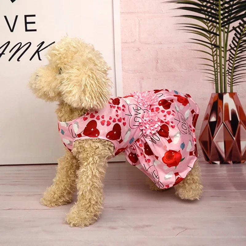 Vestido para perros, ropa para mascotas, falda para cachorros de primavera y verano, vestido de princesa, vestidos sin mangas con patrón encantador de corazón y flores a la moda para perros - imagen 3