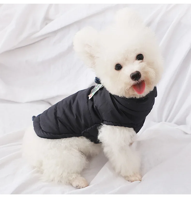 Camiseta sin mangas cálida de dos patas para perros pequeños, chaleco informal con cuello alto y botón a presión, chaleco para mascotas, abrigo para invierno, ropa para cachorros saliente - imagen 3