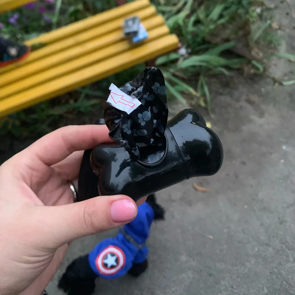 Dispensador de bolsas para caca en forma de hueso, soporte para bolsas de basura para perros y mascotas, dispensador de bolsas de basura de plástico, estuche de transporte, dispensador de bolsas de eliminación, 1 Uds. - imagen 4