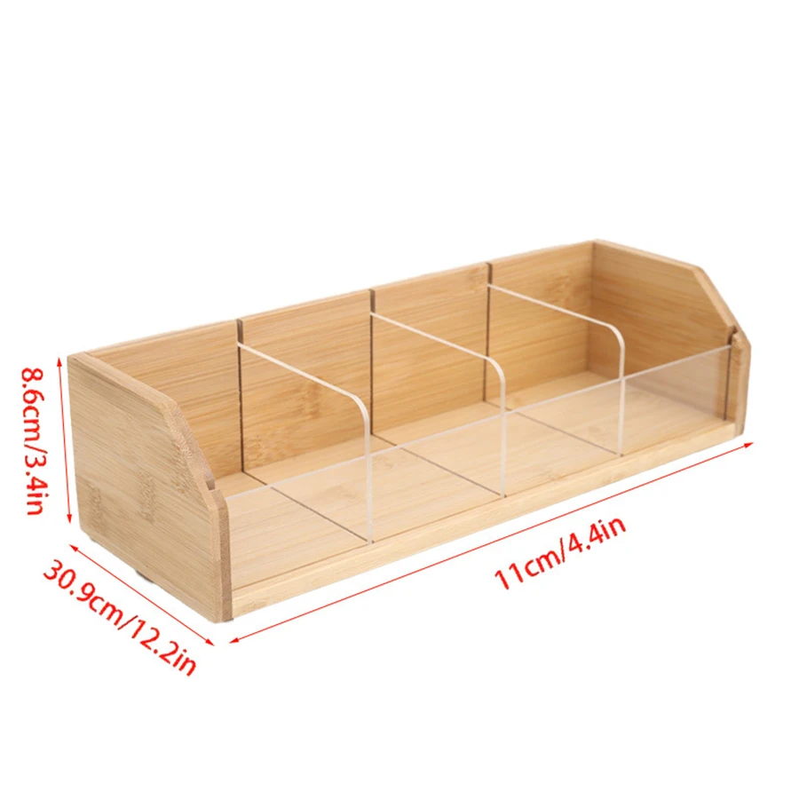 Caja de bambú en una encimera de cocina