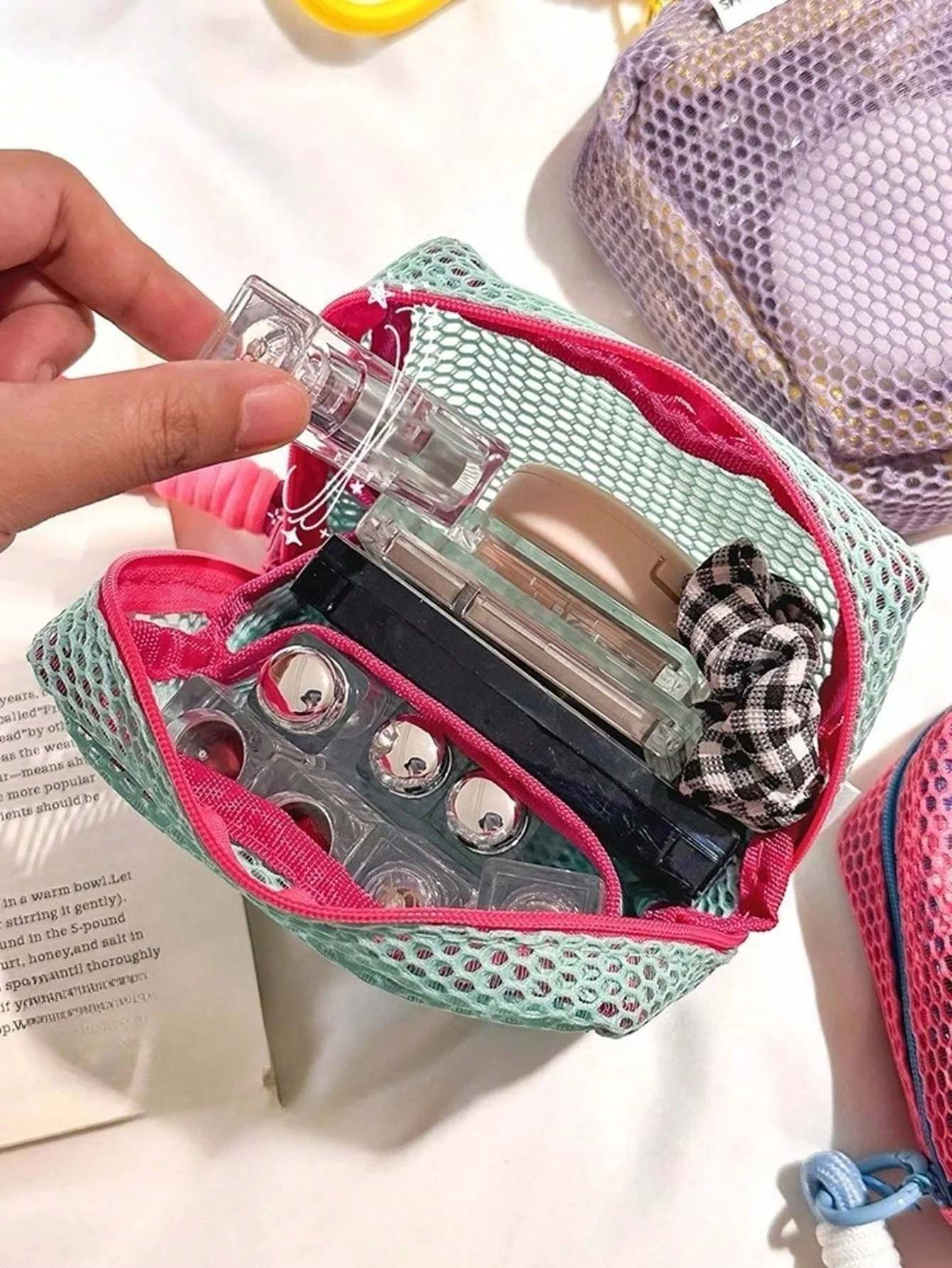 Bolsa de viaje transpirable para gatos y perros con correa ajustable - imagen 2
