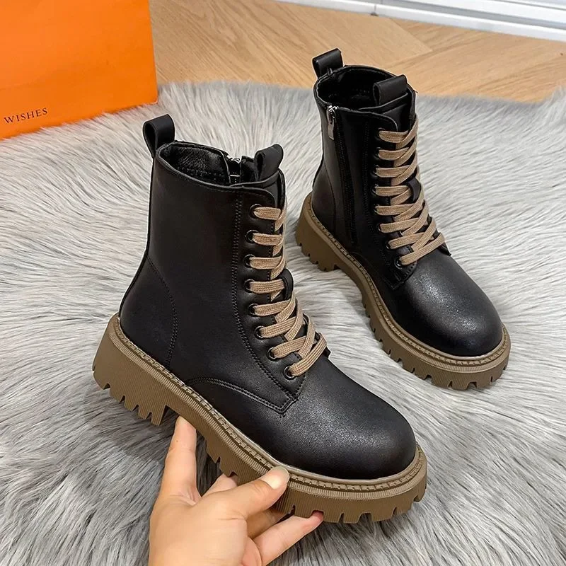 Botas de nieve de cuero para mujer, zapatos de algodón grueso de felpa, botas cortas cálidas, antideslizantes, invierno, 2024 - imagen 3