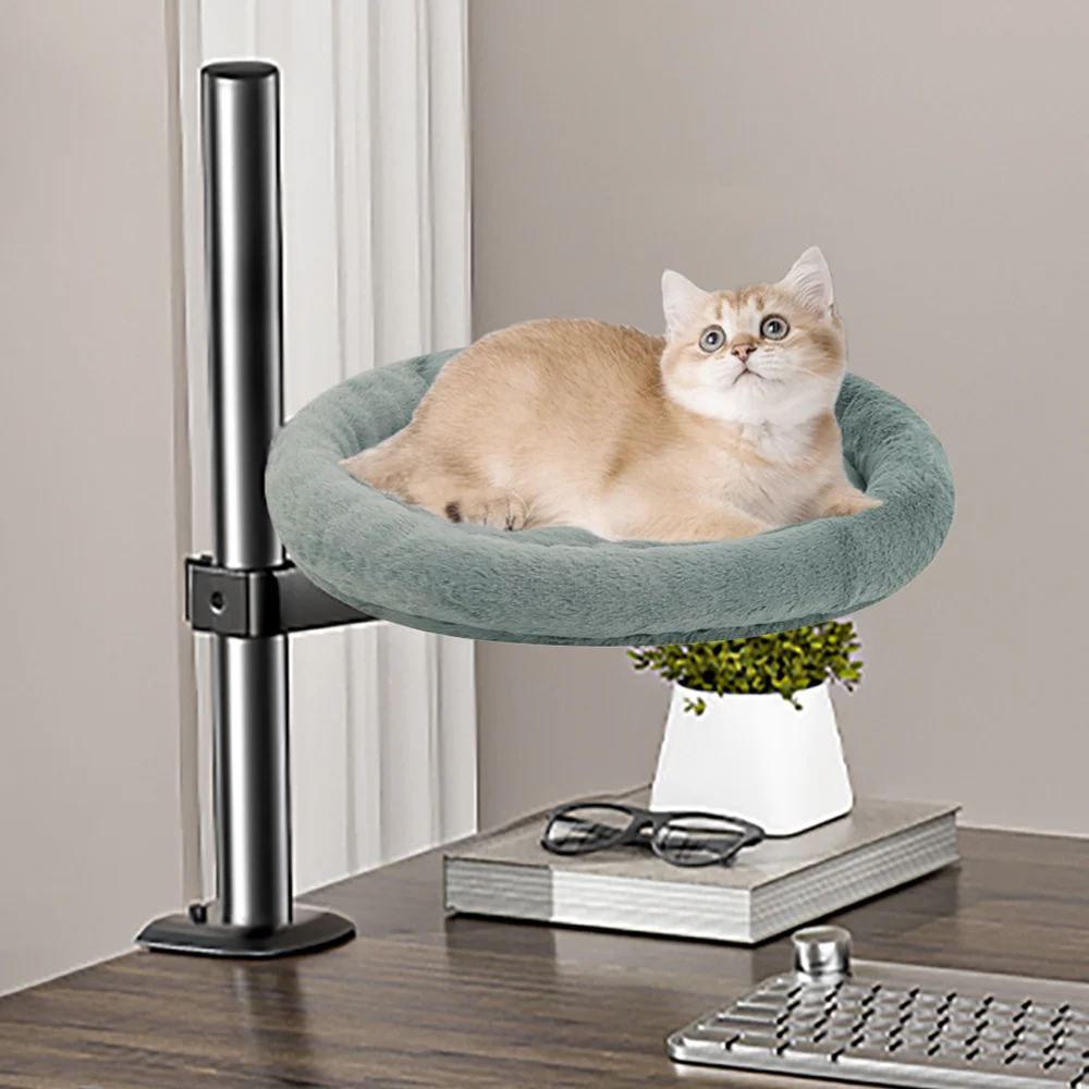 Altura ajustable y 360 °   Hamaca de escritorio giratoria para gatos, nido de felpa, cama flotante montada para gatos, escritorio para descansar y relajar gatos
