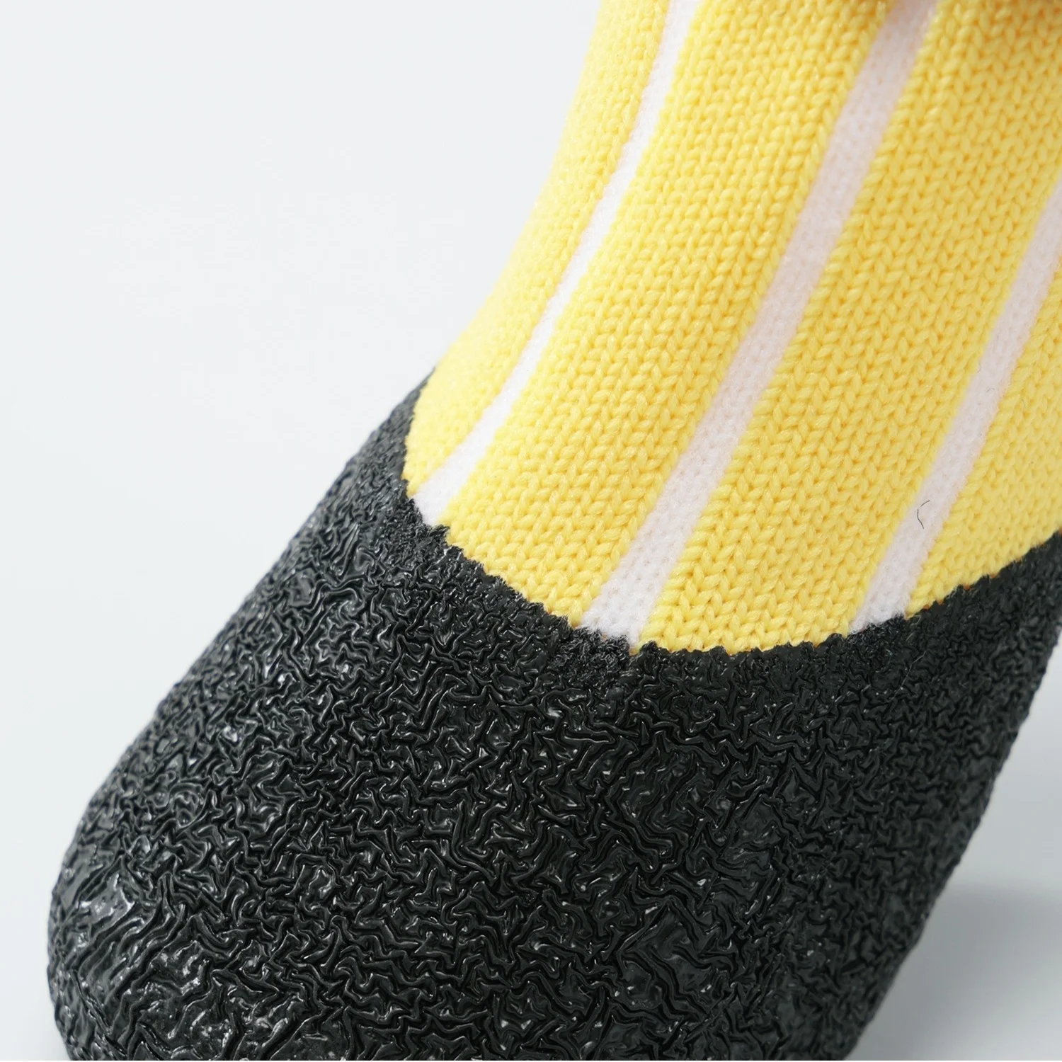 Zapatos de punto transpirables de verano para perros, cubiertas para pies de mascotas para perros pequeños a medianos, zapatos de suela blanda, no se caen al aire libre - imagen 5