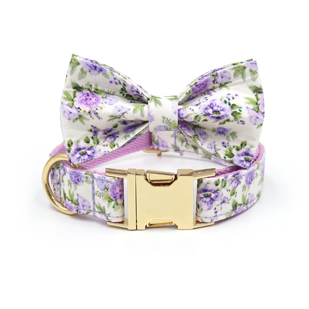 collar with bow