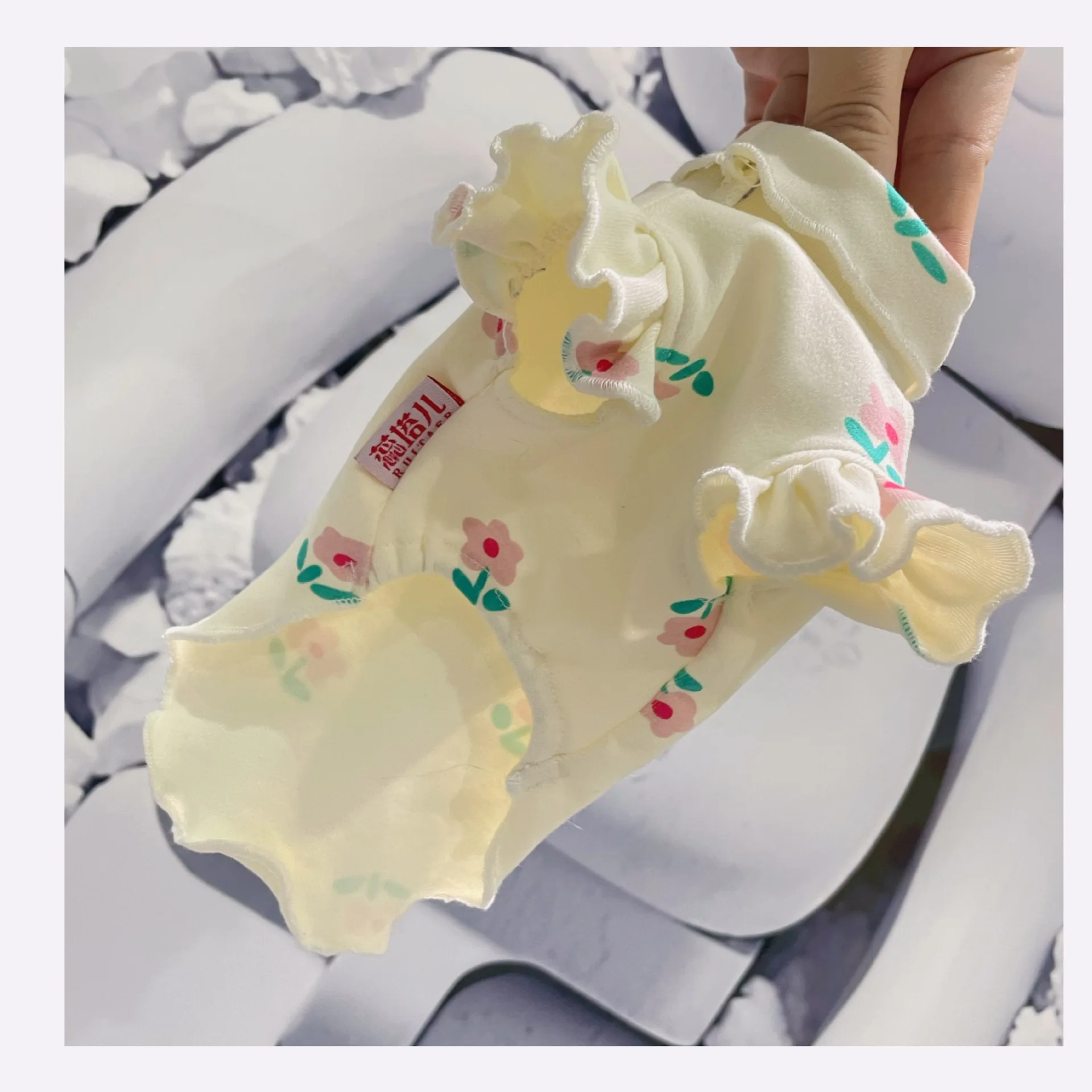 Abrigo de Base de tulipán para mascotas, manga voladora para perros pequeños, flor pequeña, Algodón puro, cuello alto, ropa cálida para Otoño e Invierno - imagen 2