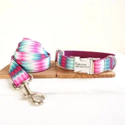 Collar perro personalizado grabado con pavo real ondulado morado