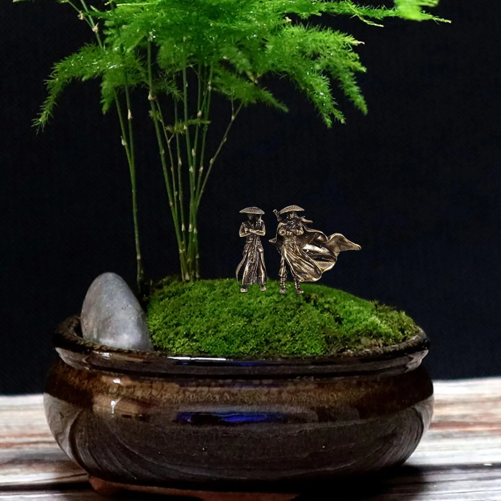 Mini People Figurines Alloy Kung Fu Statues Vintage Landscape Ornaments Chinese Garden Decoration for Home Tabletop Bonsai