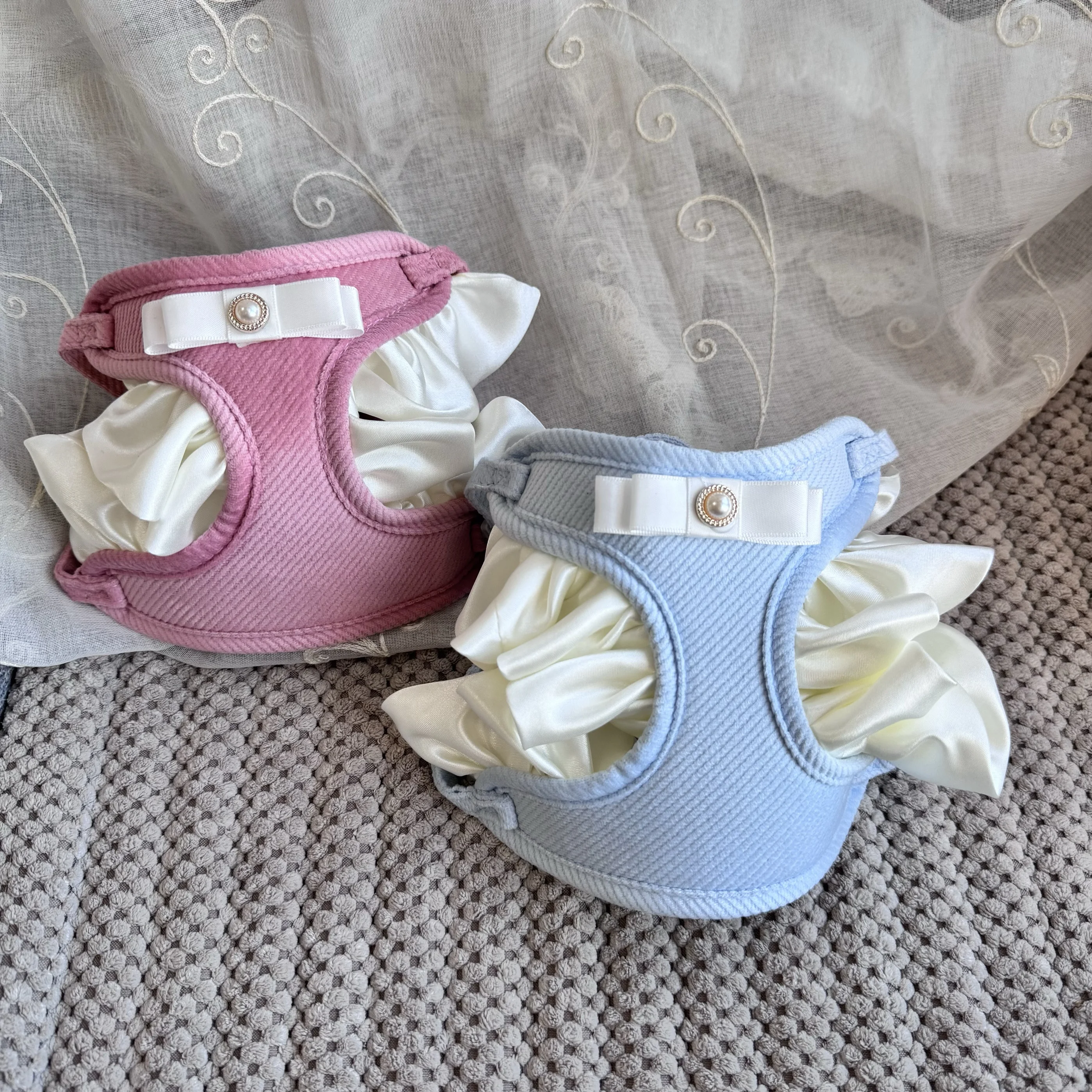 Arnés Kawaii con volantes para cachorros, arnés para perros pequeños, gatos, plomo para caminar para Bichon Frise maltés, suministros de entrenamiento para perros de peluche - imagen 4