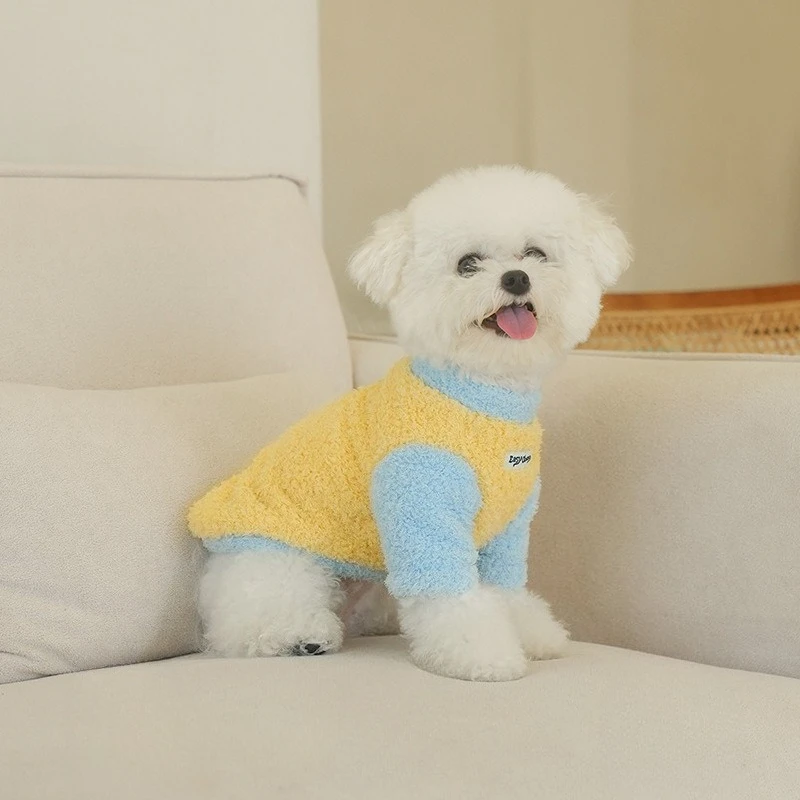 Abrigo Base de cuello alto de felpa para otoño e invierno para mascotas, abrigo para gatos, chaqueta de peluche cálida para invierno, ropa para cachorros, ropa para perros pequeños