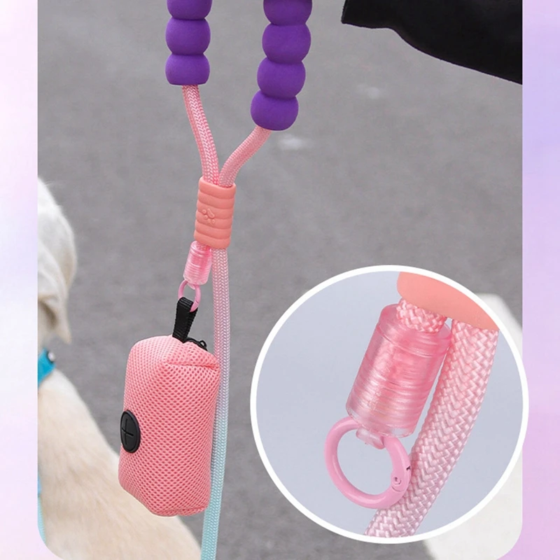 Correa para perro de 200/250cm con soporte para bolsa de caca, correas para mascotas para perros pequeños, medianos y grandes, cuerda de tracción con mango de algodón y espuma de nube - imagen 3