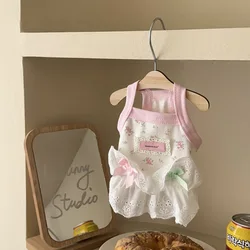 Vestido camisola de primavera para perros pequeños con lazo y flores