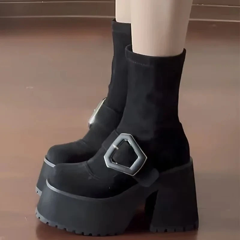 Botines de moda con bloqueo de Metal para mujer, botas de caballero con manga de refuerzo y plataforma que combinan con todo, tacón Ultra alto, primavera 2025 - imagen 2