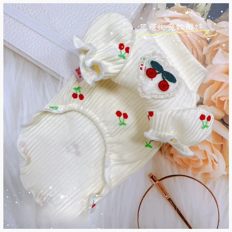 Ropa bonita para mascotas, camisa inferior con estampado de cereza, camisa de cuello alto con manga de burbuja de peluche, ropa elástica tejida para cachorros pequeños de oso - imagen 4