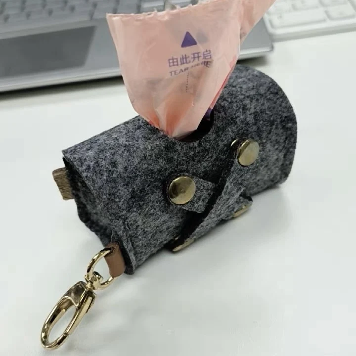 Bolsa biodegradable para excrementos de perro – Fieltro grueso para paseo - imagen 3