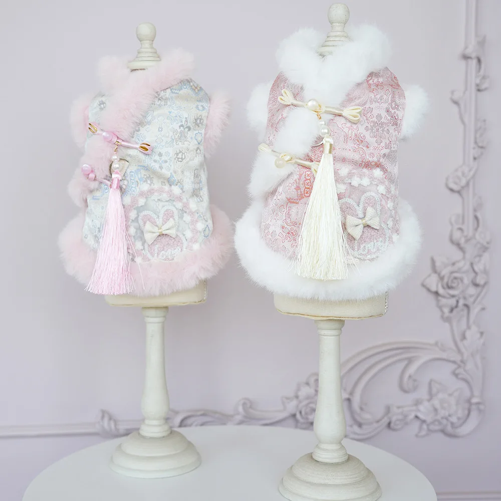 Vestido princesa de felpa con lace para perros pequeños - imagen 4
