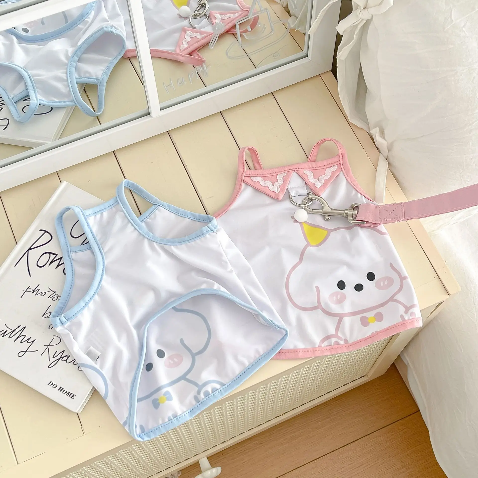 Correa de resorte para mascotas, camiseta sin mangas con correa para mascotas, protector solar transpirable para exteriores, ropa para perros pequeños - imagen 4