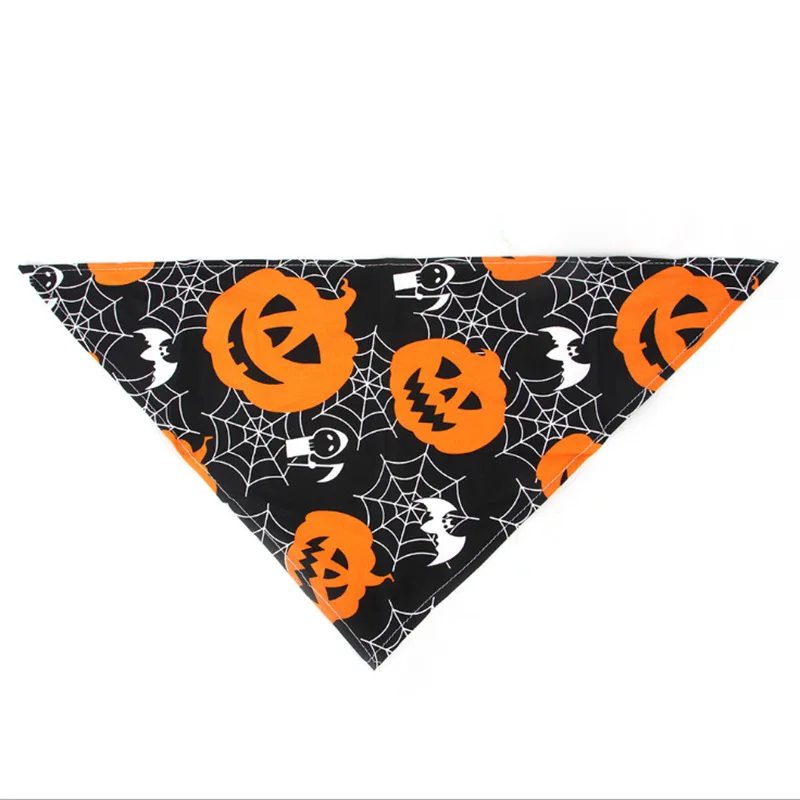 Toalla de Saliva para mascotas, bufanda con estampado de calabaza y calavera de Halloween, accesorios, bufanda triangular para perros - imagen 3