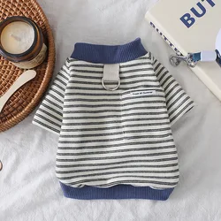 Camiseta de manga corta a rayas para mascotas, Top de dos piernas de peluche, chaleco protector solar, ropa para cachorros, ropa para perros pequeños, primavera