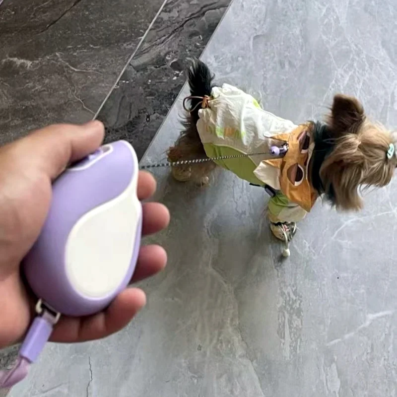 La nueva correa telescópica automática de tres metros de dos colores está disponible para perros y gatos que caminan, adecuada para perros y gatos pequeños - imagen 3