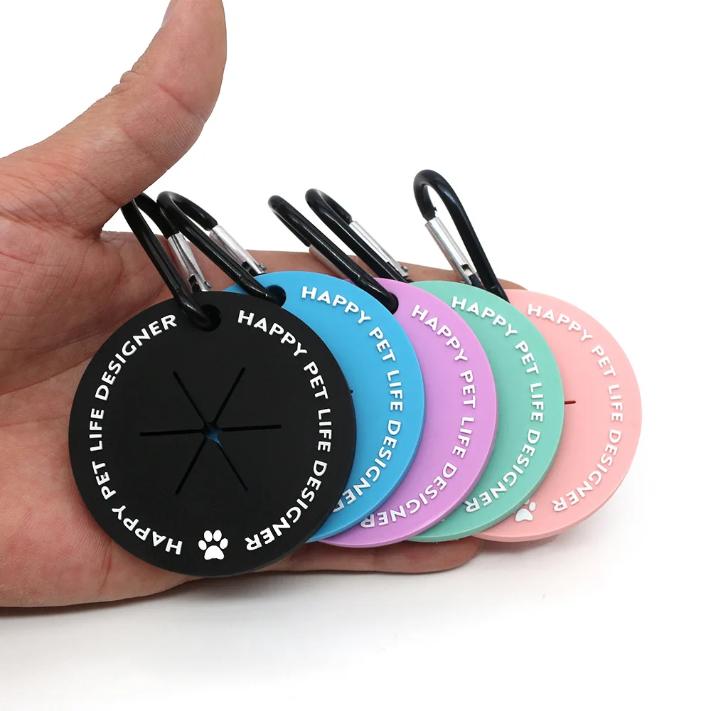 Dispensador de bolsas para excrementos de perro, Clip manos libres para productos de mascotas, bolsas para excrementos de perro, soporte para bolsas de residuos para viajes al aire libre - imagen 3