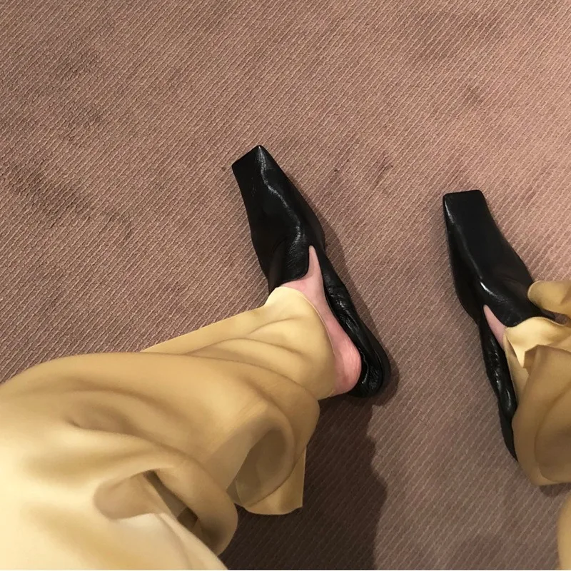 2025 nuevos zapatos planos cabeza de mujer Retro boca poco profunda suela suave zapatos individuales Casual Slip-On zapatos perezosos - imagen 4