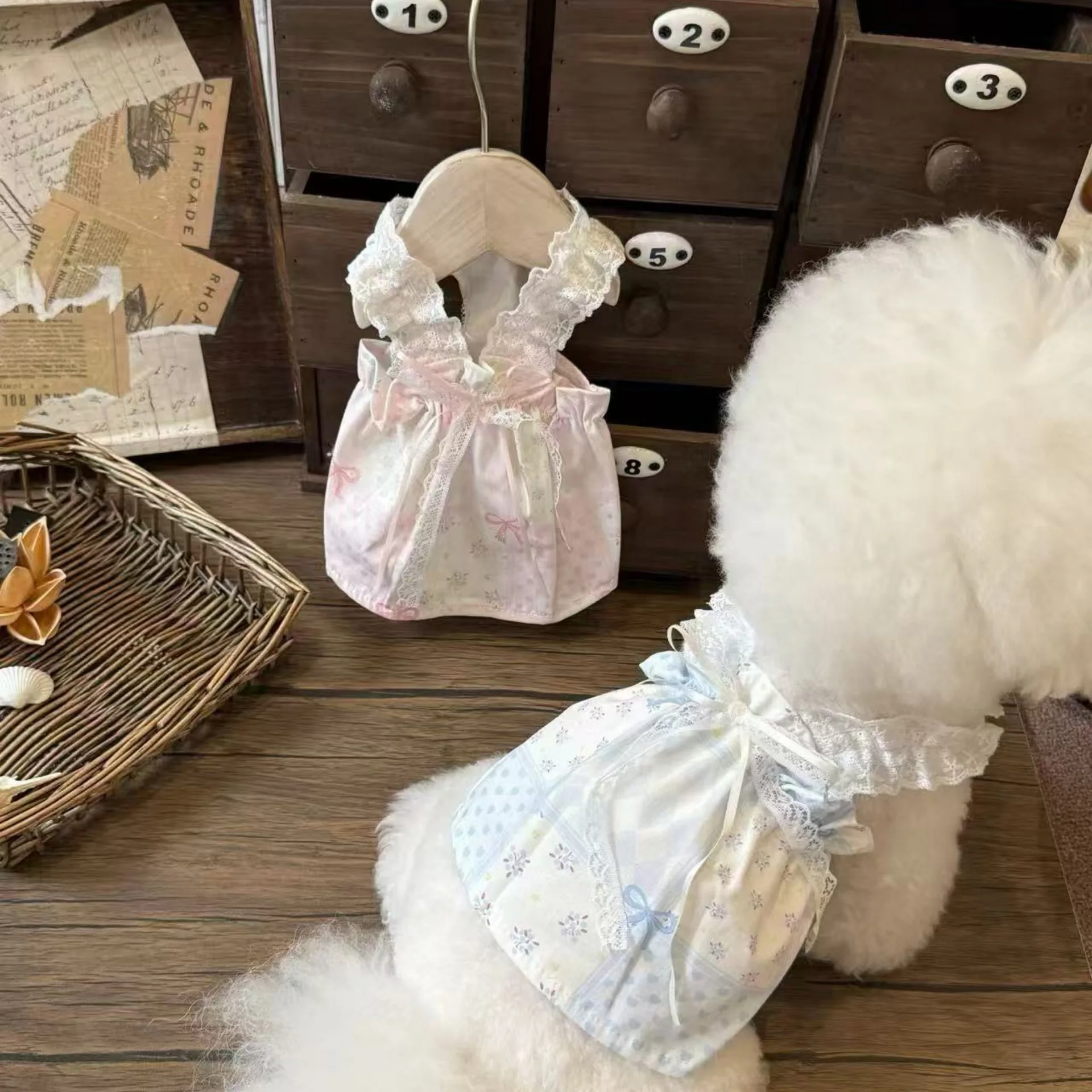 Falda de primavera y otoño para mascotas, perro, princesa, lazo de viento, corazón trasero, peluche para perros pequeños, decoración dulce, ropa para cachorros pequeños - imagen 3