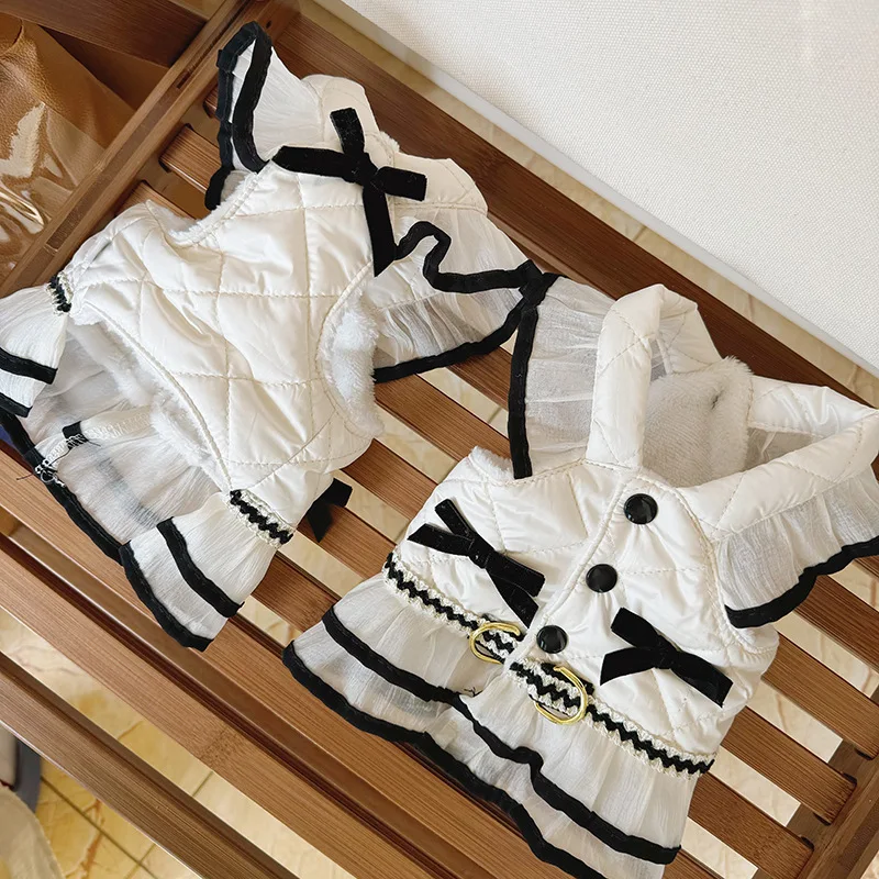 Otoño Invierno chaleco con lazo negro Linda chaqueta de manga voladora conjunto de tracción en el pecho y la espalda para perros Parkas ropa para cachorros para perros pequeños - imagen 4