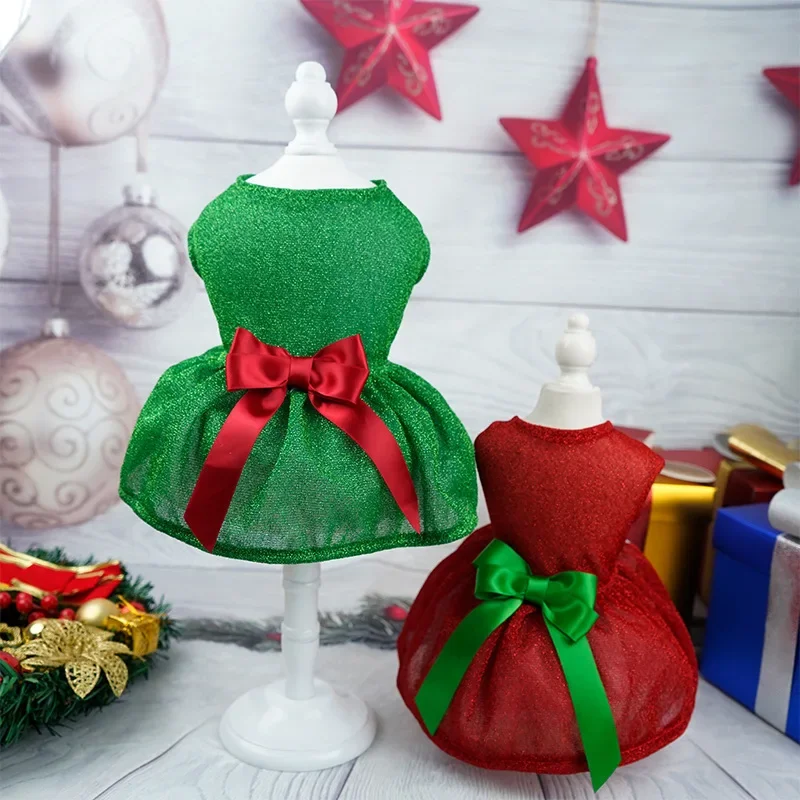 Traje de vacaciones para perros pequeños y medianos, vestido navideño para perros, diseño brillante con lazo en contraste, ropa festiva para mascotas - imagen 2