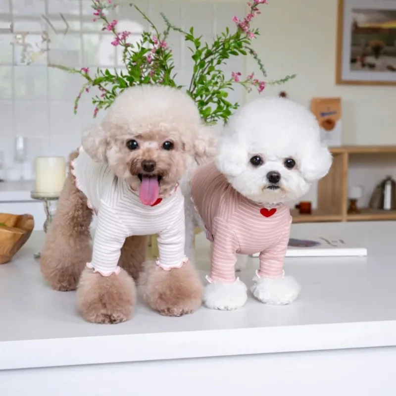 Ropa navideña para cachorros, camiseta con parte inferior a rayas bordadas, amor de invierno, camiseta sin mangas con estampado para el hogar, ropa para mascotas, camiseta para perros - imagen 2