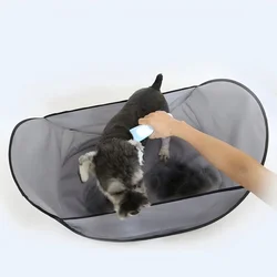 Impermeable recogepelo ajustable para perros y gatos