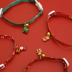 Collar navideño rojo con campana para perros y gatos