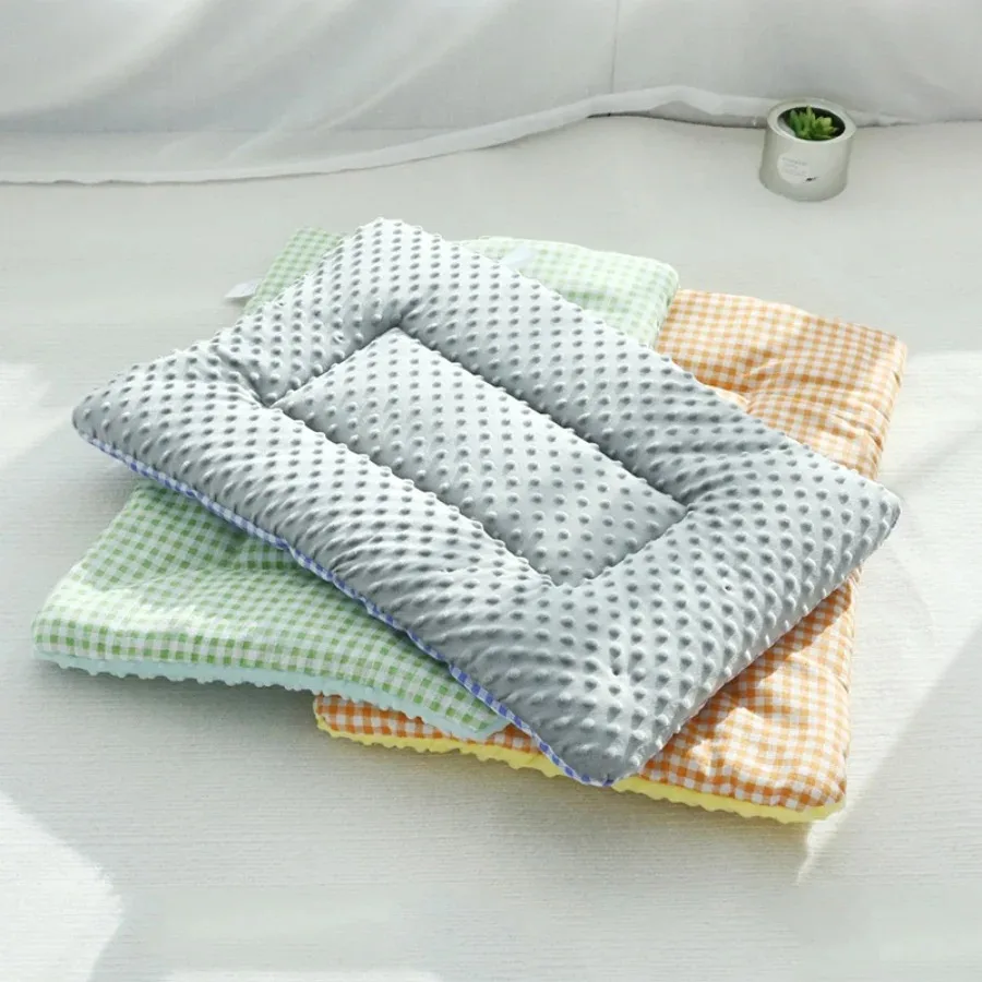 Accesorios para perros, cama para perros, estera redonda, casa para mascotas, artículos de mentiras para animales, suministros, cojín, accesorios para sofá, Labrador pequeño