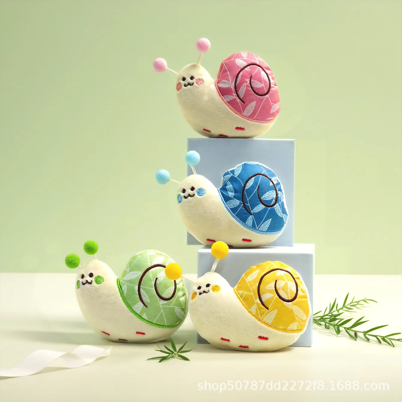 Juguetes de peluche para mascotas, bonitos juguetes en forma de caracol para perros para aliviar el aburrimiento, juguetes interactivos para moler y limpiar los dientes, accesorios para perros