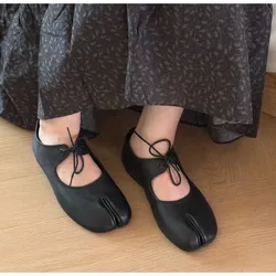 Zapatos planos de ballet en cuero para mujer – Cómodos y suela suave