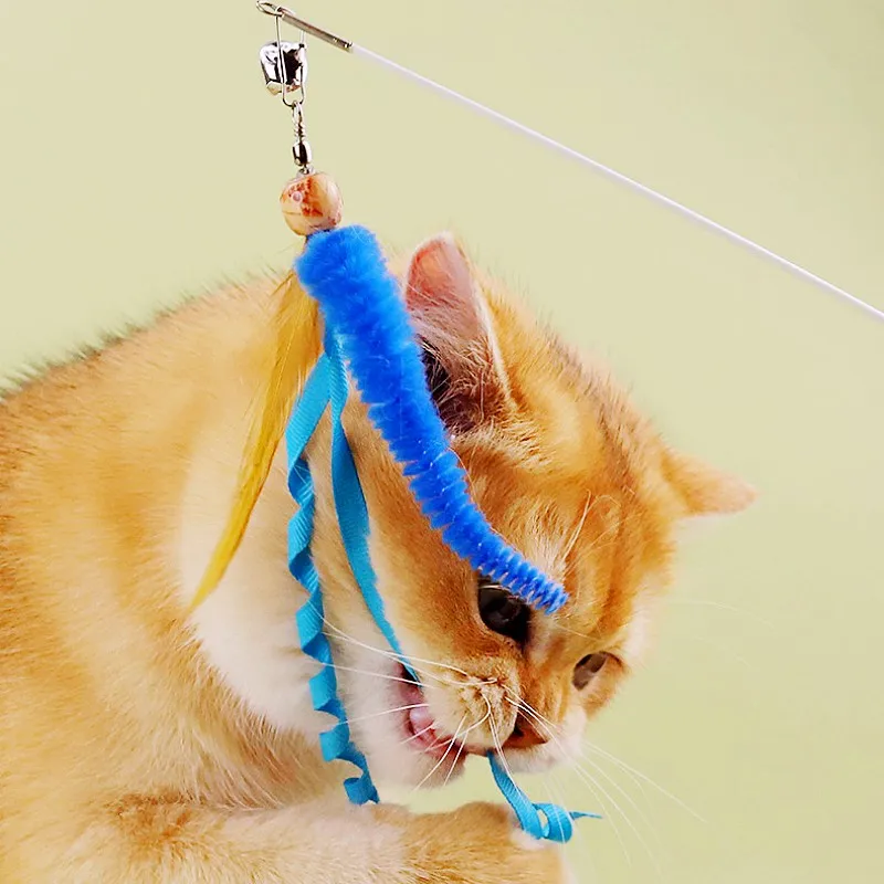 Varita con plumas para gatos – Juguete interactivo con mango flexible - imagen 3