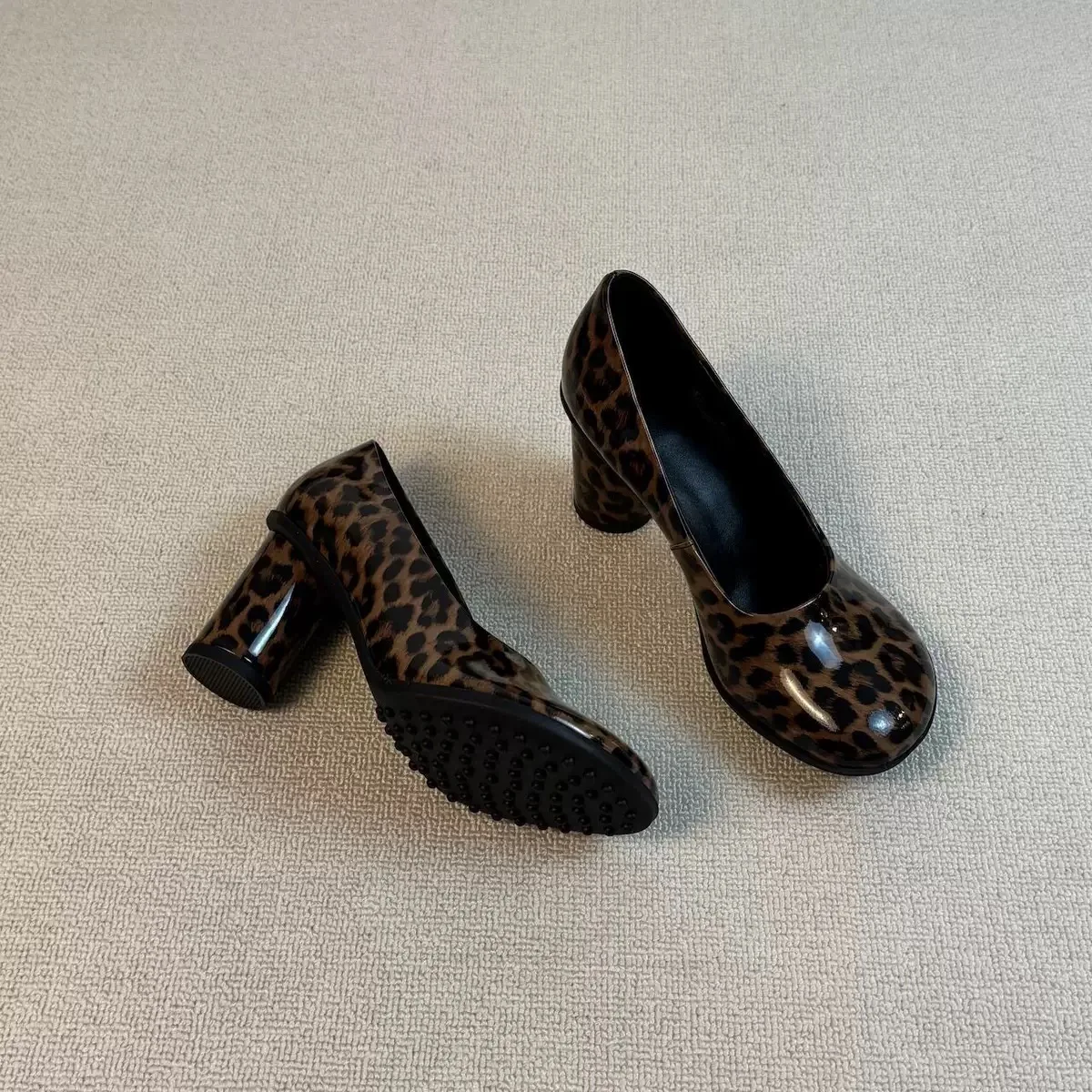 Calzado para gatos y perros: zapatos resistentes y cómodos - imagen 5
