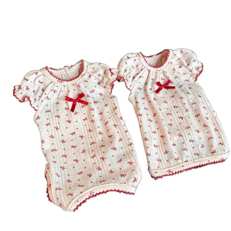 Mono con capucha floral para perros pequeños – Cálido y suave - imagen 5