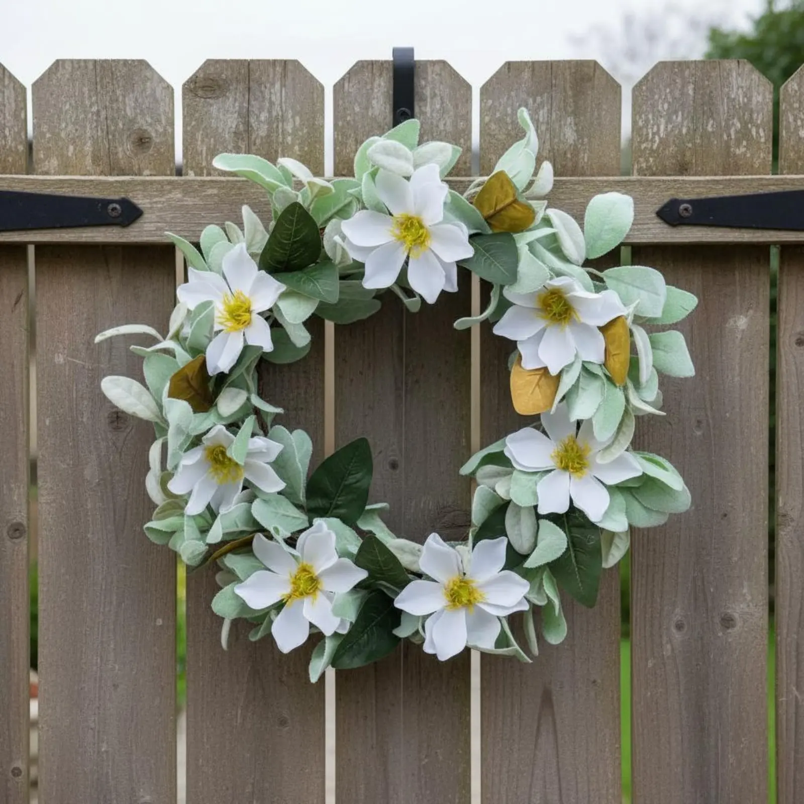 Guirnalda floral decorativa blanca con vid natural para gatos y perros - imagen 4