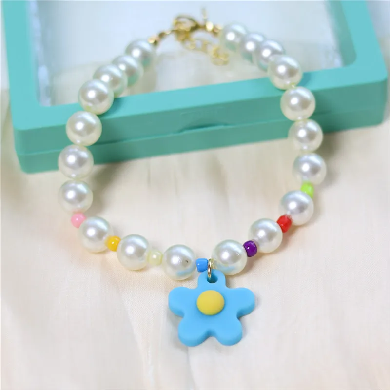 Nuevo Collar ajustable para gatos, Collar para mascotas, Estilo Princesa, colgante de perla para gatito, anillo para el cuello de flores, Collar para perro - imagen 3