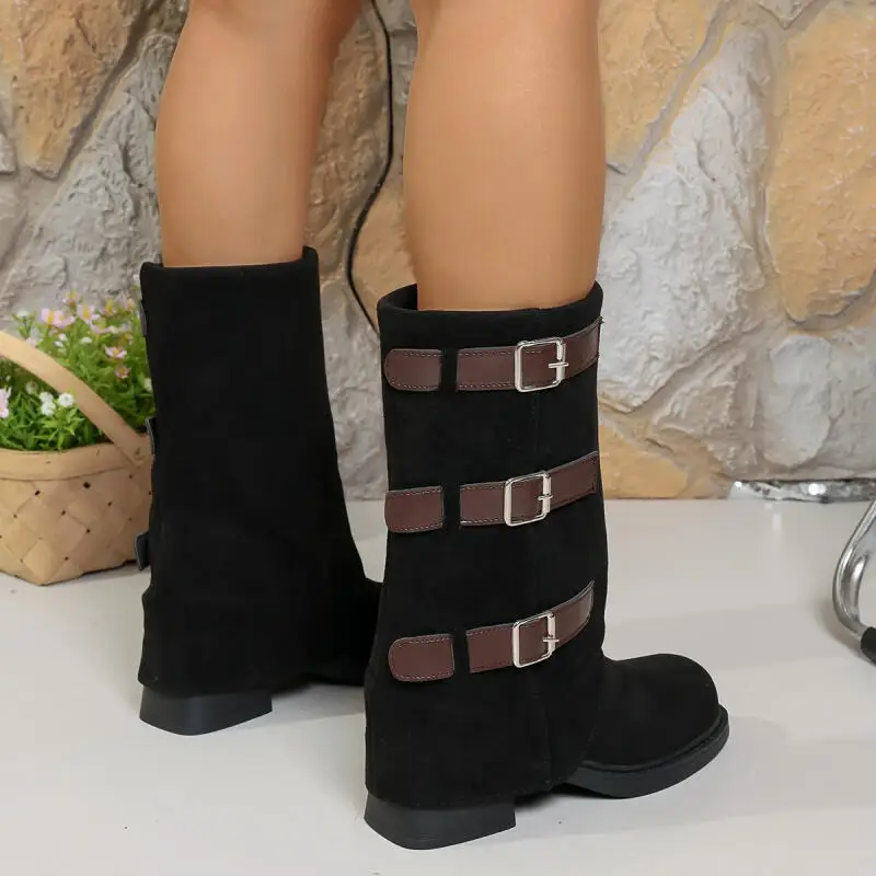 Botas de media pantorrilla de gamuza con hebilla de cinturón de Metal Punk para mujer, Botas Largas de tacón alto grueso Vintage de invierno, Botas de diseñador para mujer